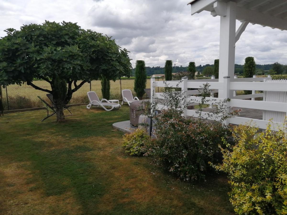 La Riviere Villa Pujols  ภายนอก รูปภาพ