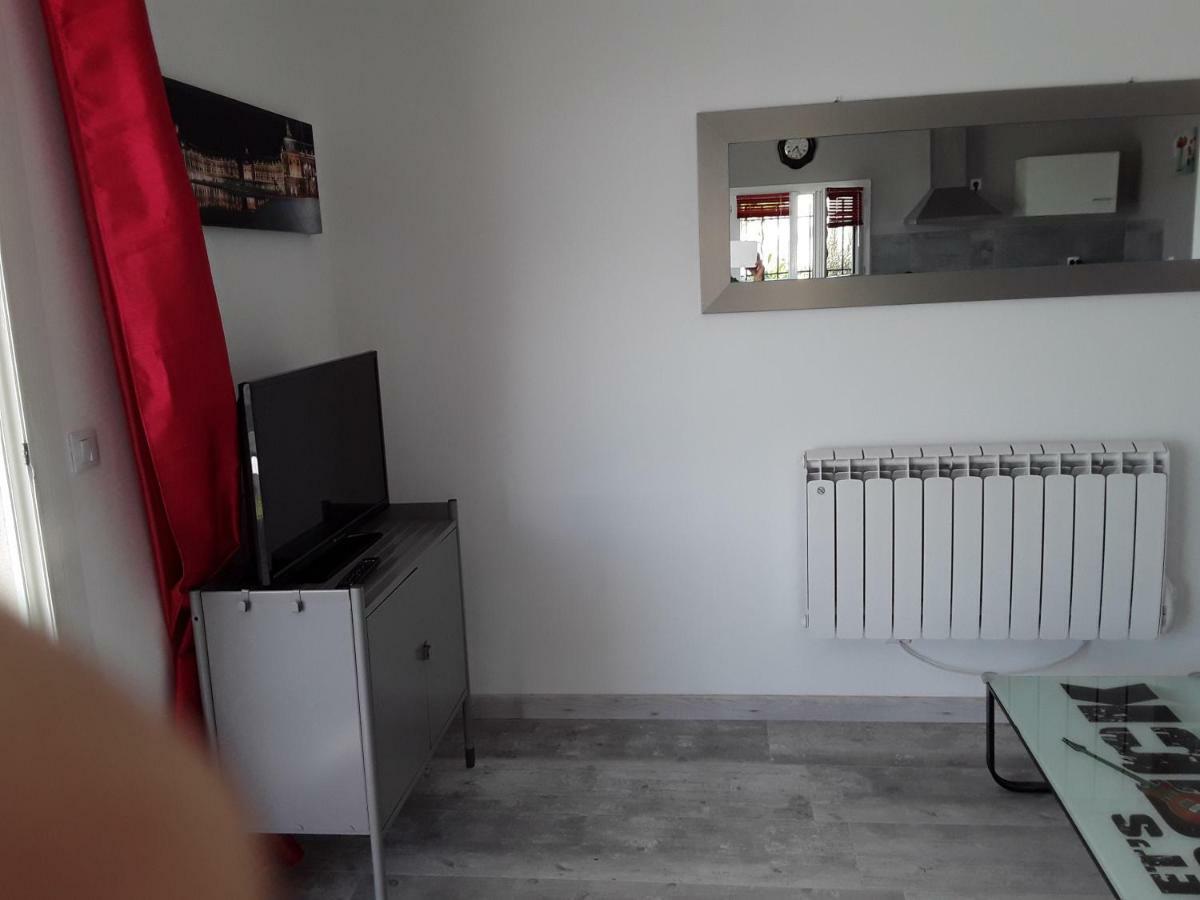 La Riviere Villa Pujols  ภายนอก รูปภาพ